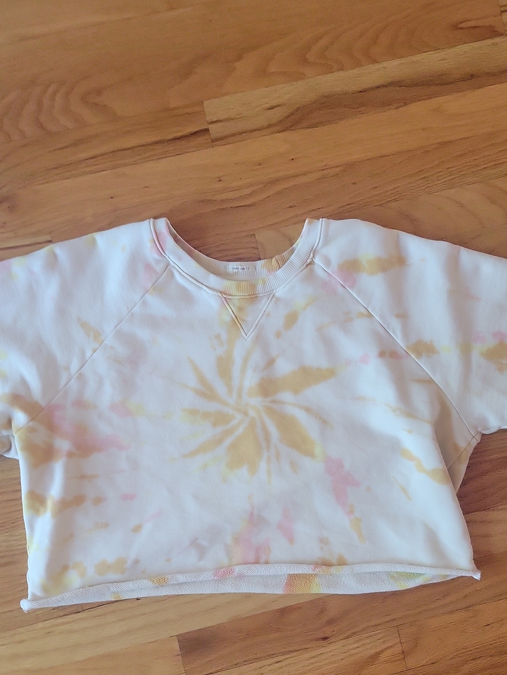 MOTHER "The Loafer" Tie Dyed Cropped Sweatshirt, Large